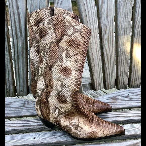 Beautiful designer boots by Peter Kaiser in 9 1/2 - Picture 1 of 4